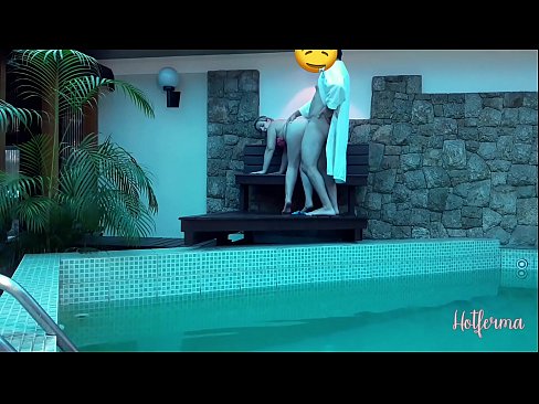 ❤️ Bos menjemput pembantu rumah ke kolam, tetapi tidak dapat menahan panas ️ Lucah di lucah ms.makesexnotwar.ru ️❤
